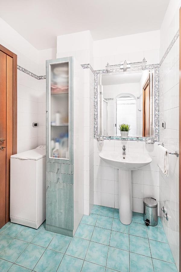 Gaudio Flat Near Ariston Theater By Wonderful Italy Apartman San Remo Kültér fotó